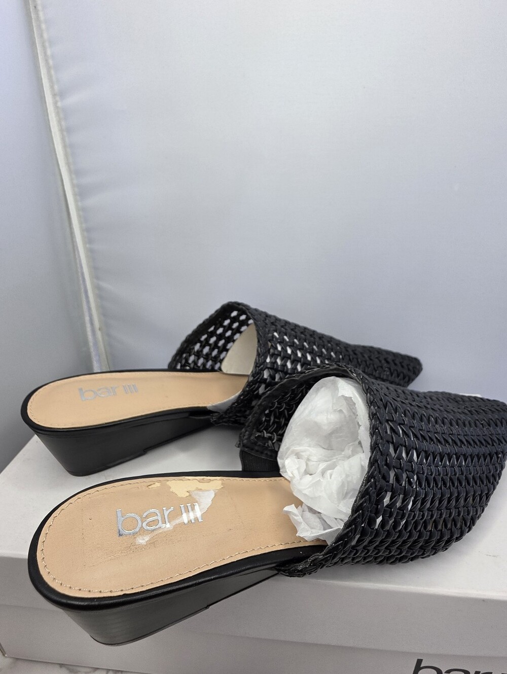 Bar III Kaycip woven mules 7.5 - Picture 3 of 10